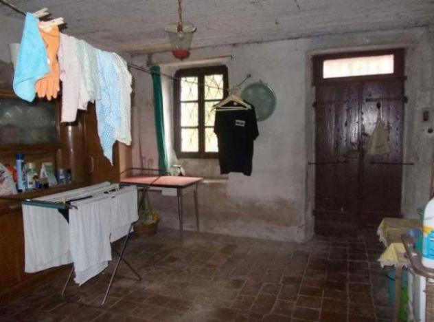 Immobile in asta di 270 m² con più di 5 locali e box auto in vendita a Castellazzo Bormida - Foto 11