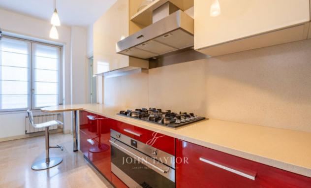 Appartamento di 170 m² con 5 locali e box auto in vendita a Milano - Foto 3
