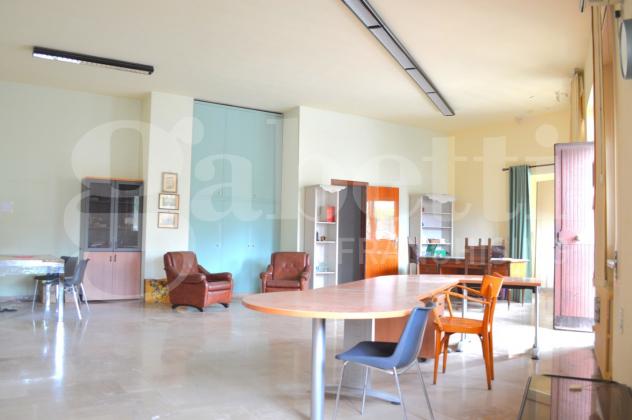 Ufficio - Ragusa . Rif.: Cod. rif 3298284VCU