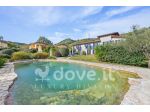 Villa di 400 m² con più di 5 locali in vendita a Massa [rif. DV-14947]