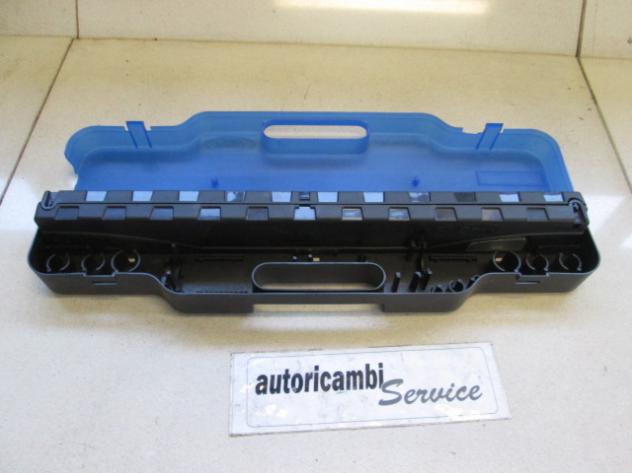 73135 RICAMBIO TRIANGOLO DI SEGNALAZIONE
