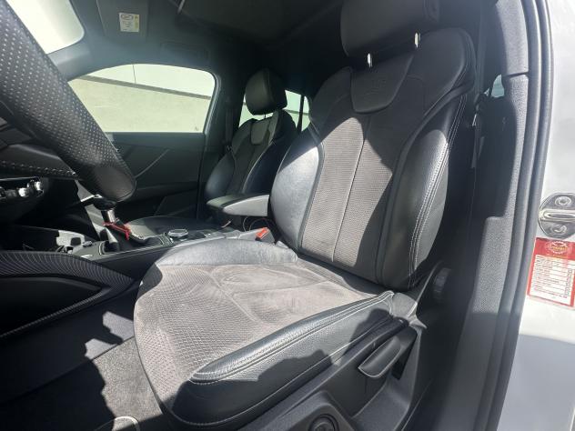 Audi Q2 1.6 TDI SPORT - Foto 9