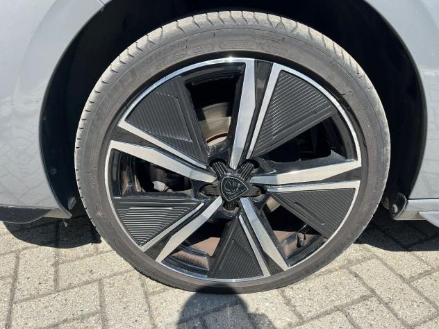 Peugeot 308 GT PureTech 130 EAT8 S&S SW - Foto 7