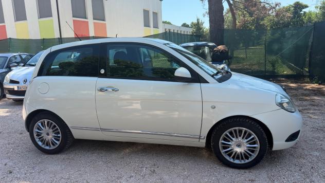 Lancia Ypsilon 1.4 Argento Ecochic GPL - Foto 7