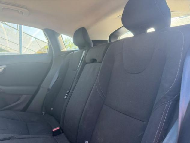 VOLVO V40 D2 Momentum rif. 24160992 - Foto 5