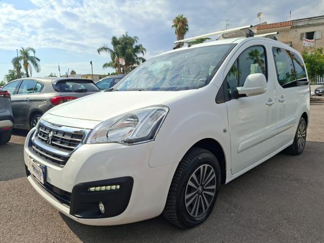 Peugeot Partner Tepee 1.6 GPL 120CV Style - Foto 3