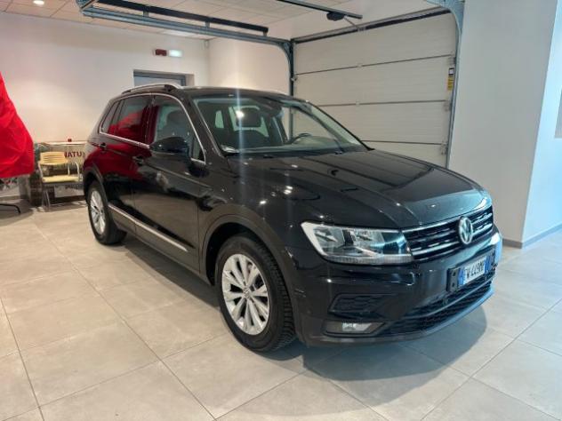 VOLKSWAGEN Tiguan 1.5 TSI Urban ACT BlueMotion Technology rif. 23738943 - Foto 2