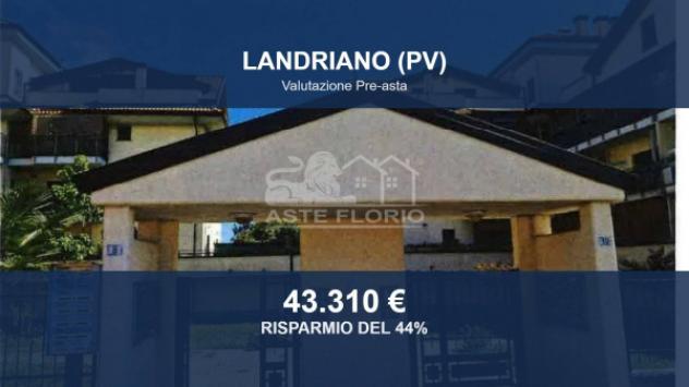 Immobile in asta di 65 m², box auto doppio in vendita a Landriano