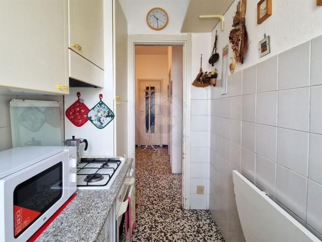 Nuda proprietà – Bilocale all’ultimo piano con vista aperta a pochi passi dalla M1 Rondò - Foto 9
