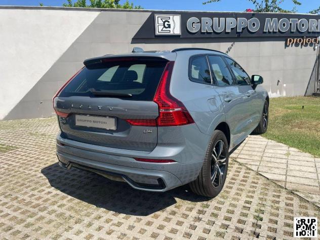VOLVO - XC60 - B4 AWD Geartronic R-design - Foto 7