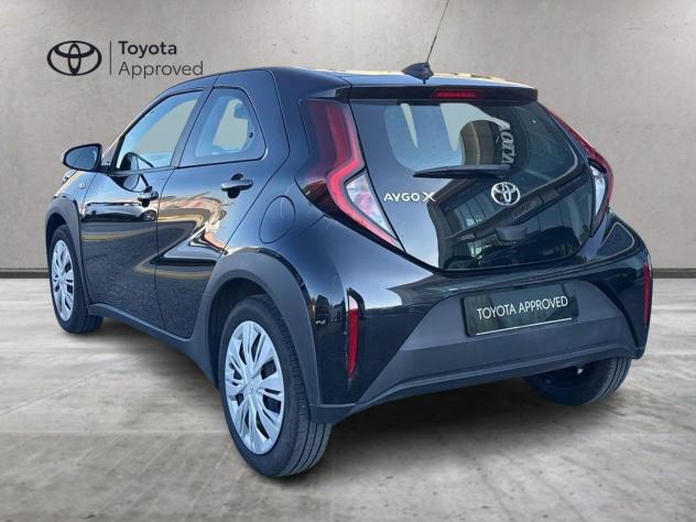 Toyota Aygo X 1.0B (72 CV) Active S-CVT - Foto 5