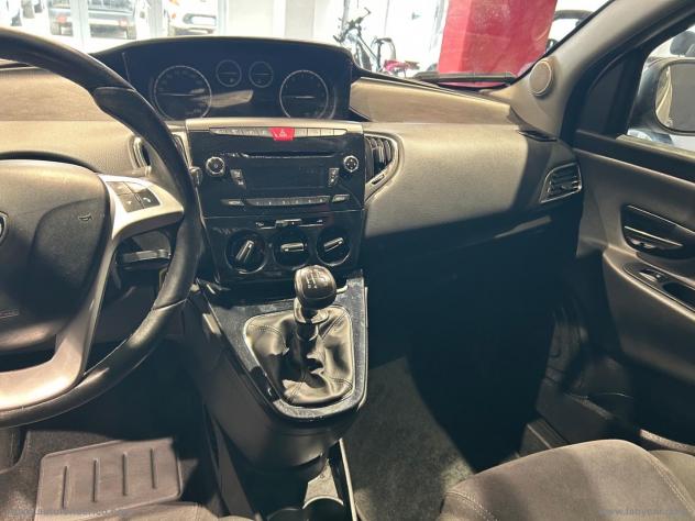 LANCIA Ypsilon 0.9 T.Air 85CV METANO 5p. Gold - Foto 9