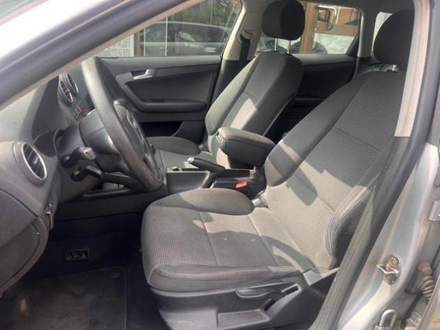 AUDI A3 SPB 2.0 16V FSI Ambition rif. 24051540 - Foto 7