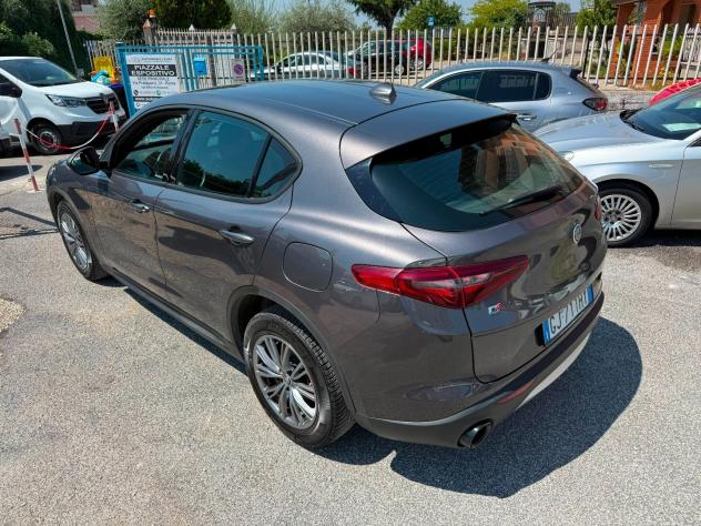 ALFA ROMEO STELVIO 2.2 190 CV Q4 AUTOMATICA-SUPER BUSINESS - Foto 5