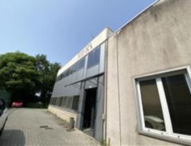 Immobile in asta di 3 m² con più di 5 locali in vendita a Lesmo - Foto 2