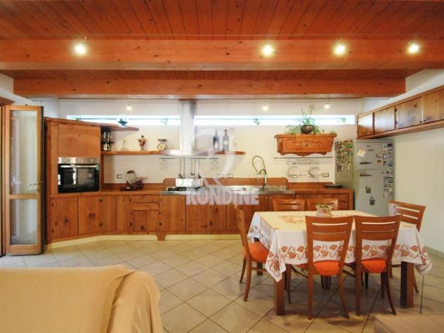 Splendida villa indipendente con giardino di 1.500 mq. - Foto 9