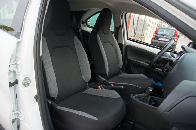 Toyota Aygo X Aygo X 1.0 VVT-i 72 CV 5 porte Active S-CVT - Foto 10