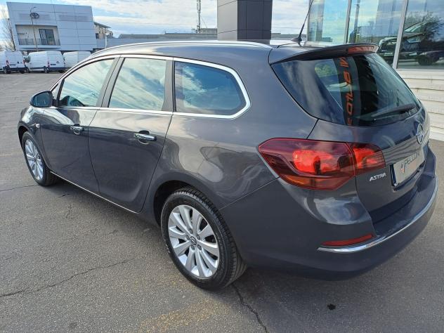 Opel Astra Astra Sports Tourer 1.7 cdti Cosmo 110cv 1°PROP-GARANZIA - Foto 8
