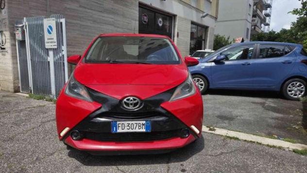 TOYOTA Aygo 1.0 VVT-i 69 CV 5 porte x-clusiv rif. 23708472 - Foto 3