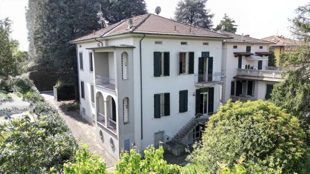 Villa in vendita a Lucca