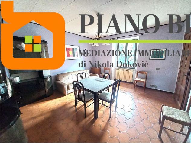 V000543 - APPARTAMENTO CON SOLAIO E CANTINA - possibilità BOX