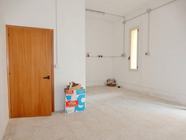2 Vetrine in affitto a Catanzaro - Foto 2