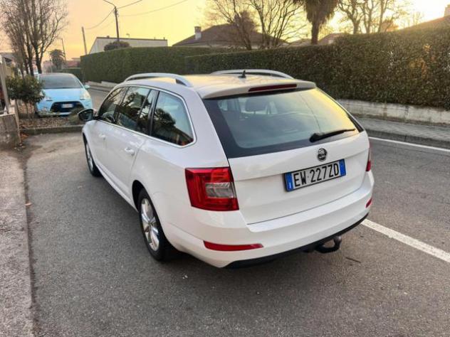 SKODA Octavia 1.6 TDI CR 105 CV DSG Wagon Elegance rif. 24078199 - Foto 7
