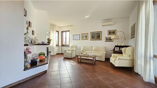 Appartamento in vendita a Massa 110 mq Rif: 1219187