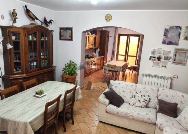 Porano - vendesi villetta a schiera libera su tre lati con giardino e posto auto. - Foto 10