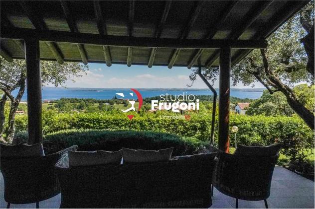 AF096 - VILLA BIFAMILIARE CON SPLENDIDA VISTA LAGO - Foto 17
