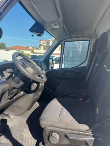 IVECO DAILY 35C16 3.0 180CV E6 FURG+SPONDA rif. 23026966 - Foto 9