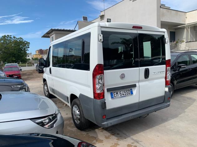 AUTOVETTURA 9 POSTI PULMINO - Foto 7