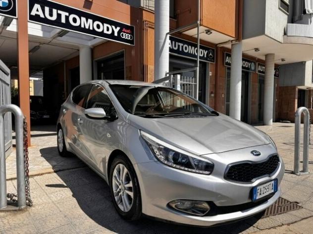 Kia Ceed cee'd 1.4 CRDi 5 porte Cool - Foto 3