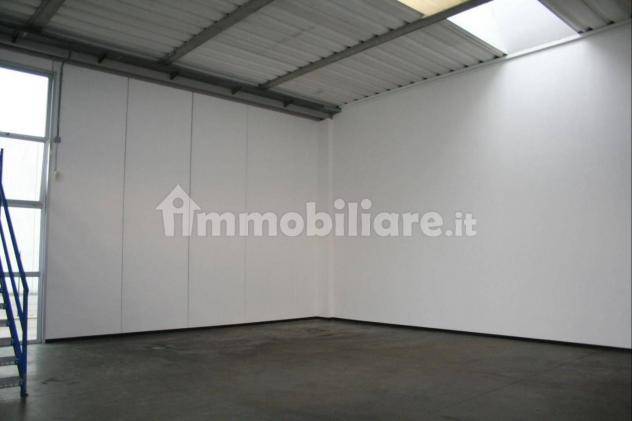 Capannone artigianale in affitto a Carraia - Capannori 375 mq Rif: 1249010 - Foto 3