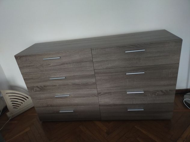 Cassettiera a 8 cassetti