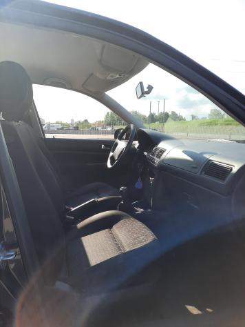Volkswagen Golf 1.4 16V cat 5 porte Air Ok neopatentati - Foto 10