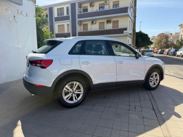 AUDI Q3 35 TDI S tronic Business rif. 24065145 - Foto 6