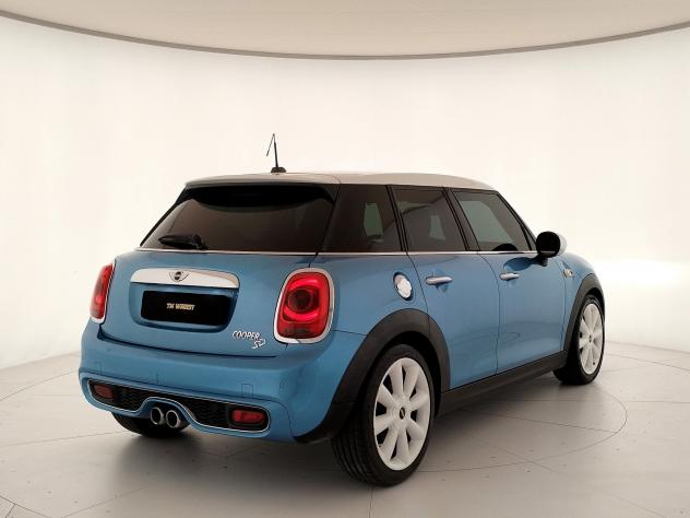 Mini Cooper SD 5 porte (F55) - Foto 4