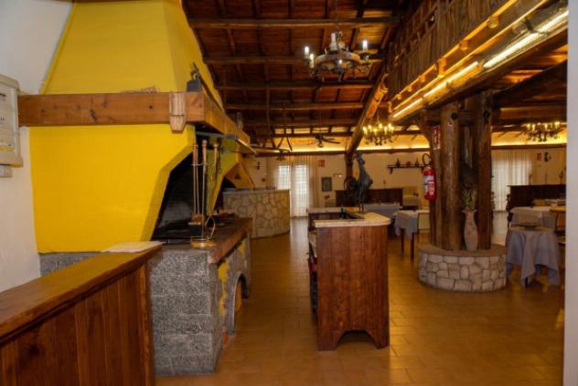 Immobile di 565 m² con più di 5 locali in vendita a Latina - Foto 17