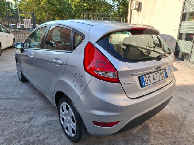 Ford Fiesta 1.4 diesel 5 Porte - Foto 9