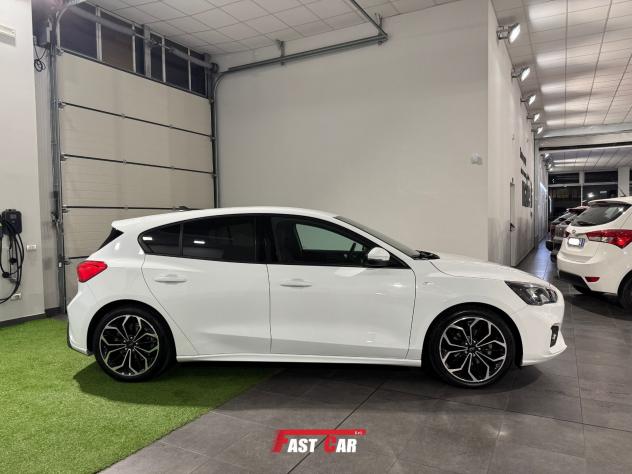 Ford Focus 1.0 EcoBoost Hybrid 125CV 5p. ST Line - Foto 4