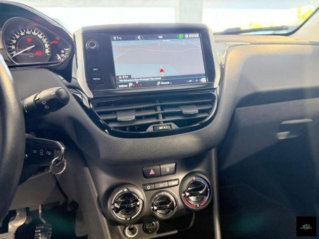 PEUGEOT 208 2018 1.6 HDI 75 CV X NEOPATENTATI - Foto 8