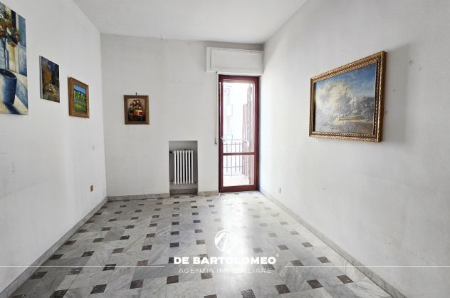 APPARTAMENTO VIA CAMPANIA ANGOLO VIA MEDAGLIE D'ORO - Foto 6