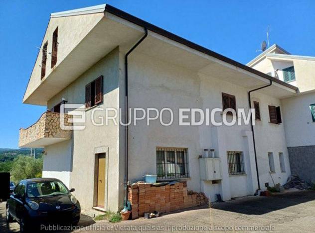 Laboratori per arti e mestieri di 144 mq in vendita a Castrolibero - Rif. 4556304