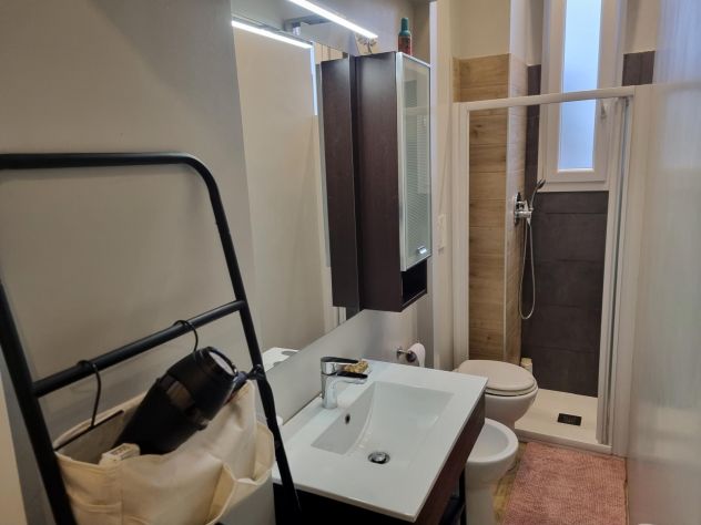 Bilocale ristrutturato con balcone e cantina- M5 - Foto 12