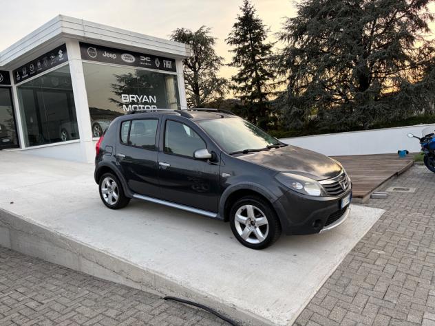 Dacia Duster 1.5 dCi 90CV 4x2 Ambiance - Foto 2
