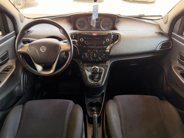 LANCIA - Ypsilon 0.9 t.air Silver ecochic metano 80cv - Foto 8