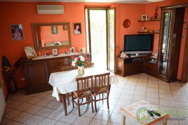 VILLA A SCHIERA di 3 vani e di 173 mq (CAVENAGO DI BRIANZA) rif. IGC VILLA 250 CAVENAGO - Foto 4