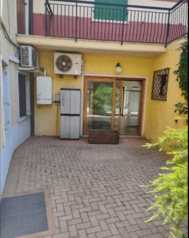 NEGOZIO/UFFICIO AD ALTA VISIBILITÀ – SAN MICHELE, VERONA - Foto 10