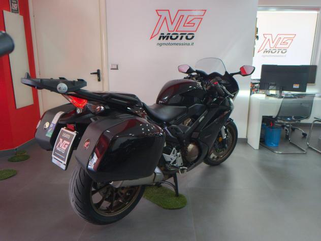 Honda VFR 800 PLUS - Foto 5
